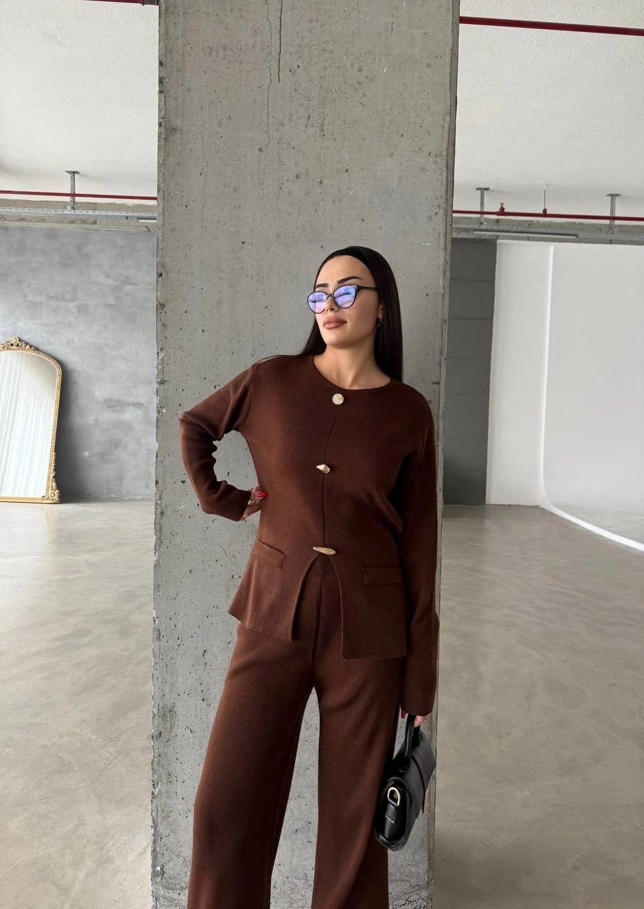 Pullaps Düğme Detaylı Triko Takım Kahve