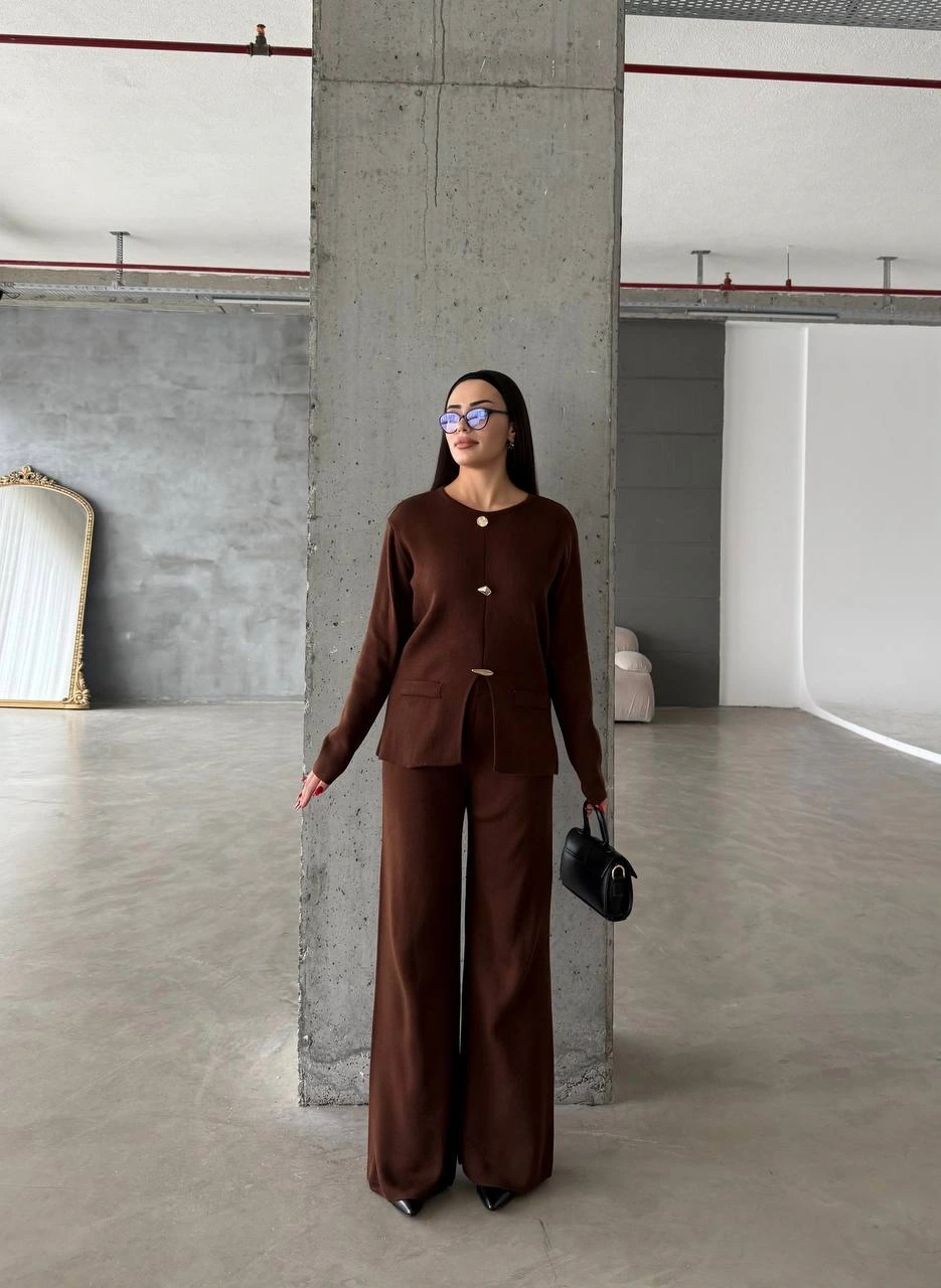 Pullaps Düğme Detaylı Triko Takım Kahve
