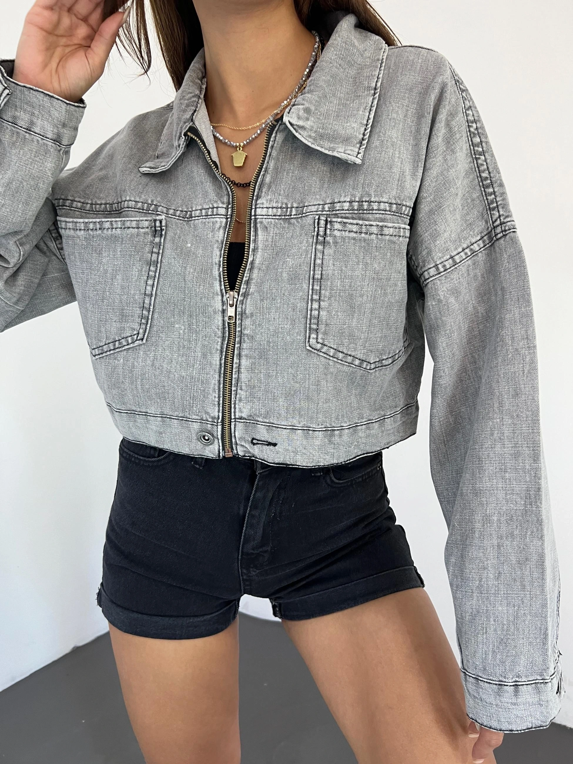 Pullaps Fermuarlı Çift Cepli Kot Mont Gri