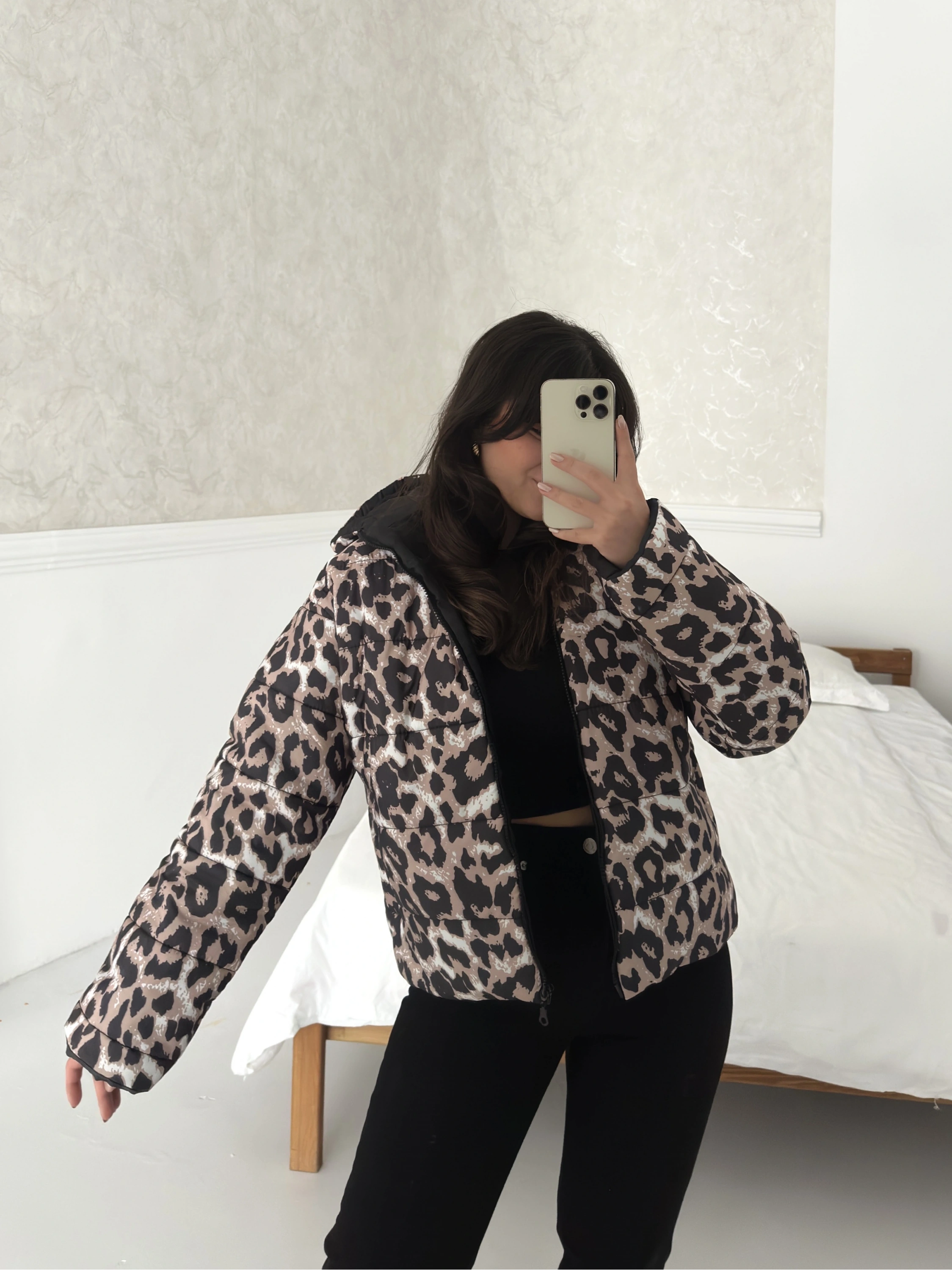 Pullaps Kapşonlu Fermuarlı Cepli Şişme Mont Leopar