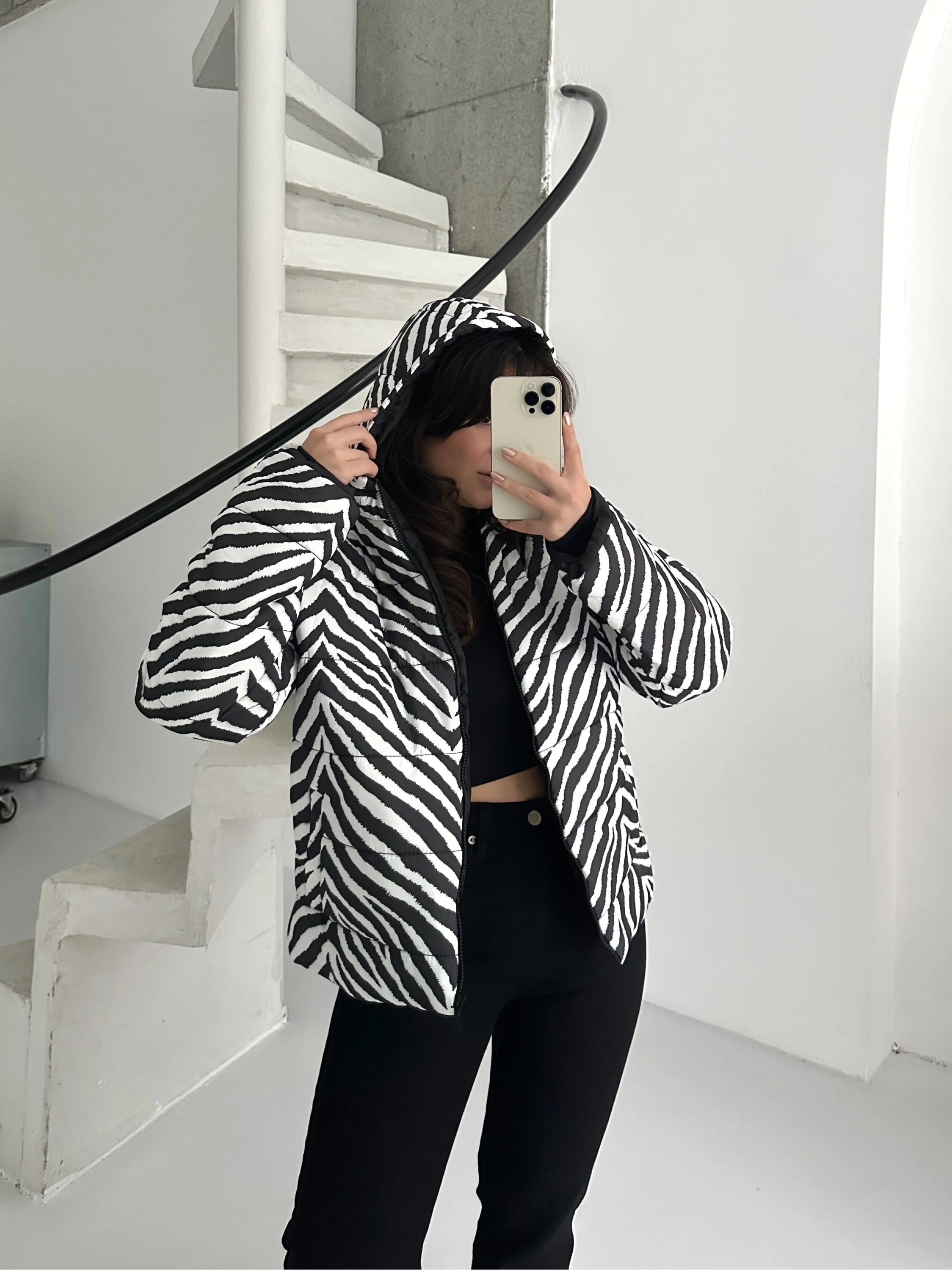 Pullaps Kapşonlu Fermuarlı Cepli Şişme Mont Zebra