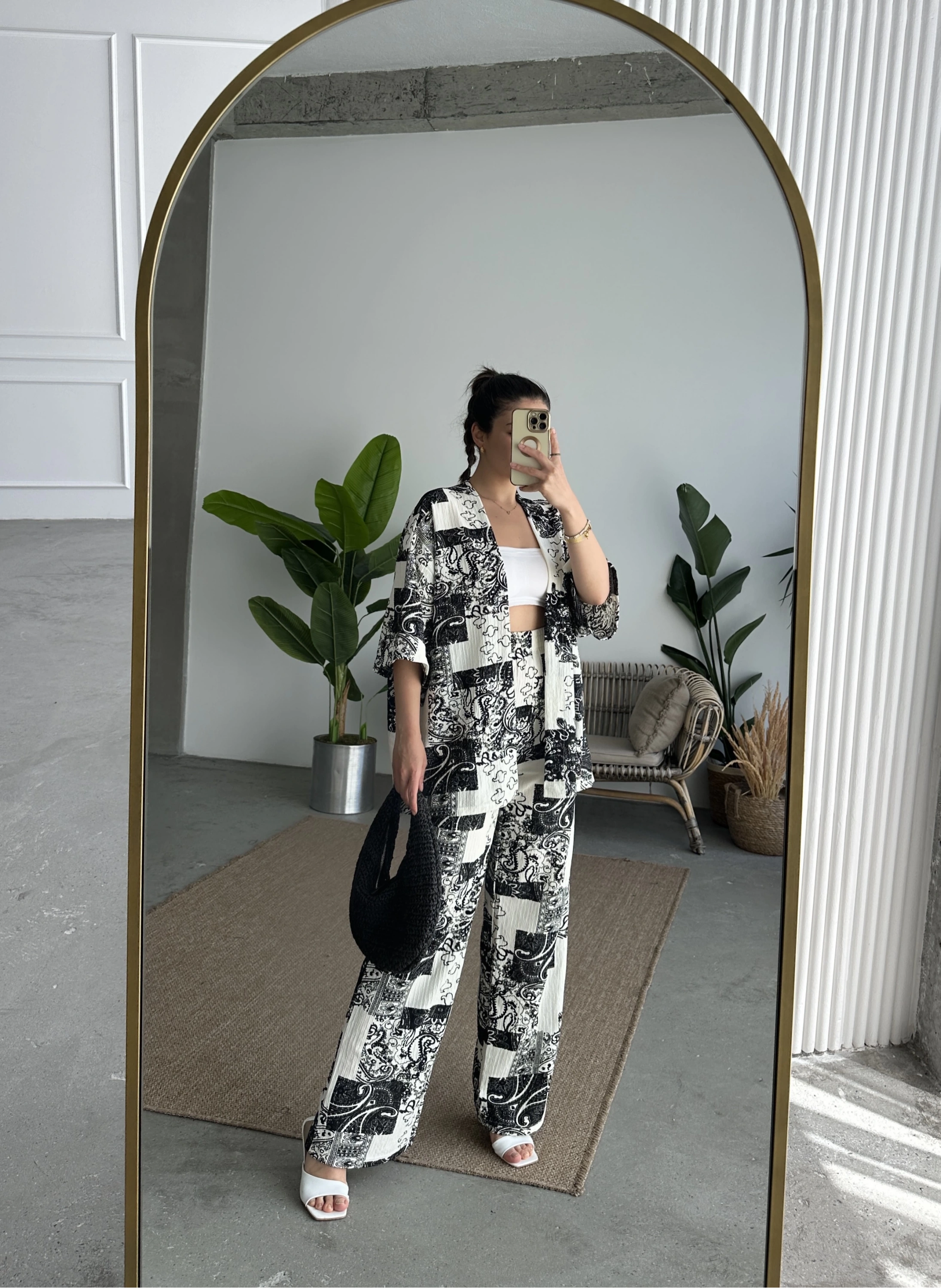 Pullaps Kimonolu Pantolonlu Desenli Gofre Takım Siyah Beyaz