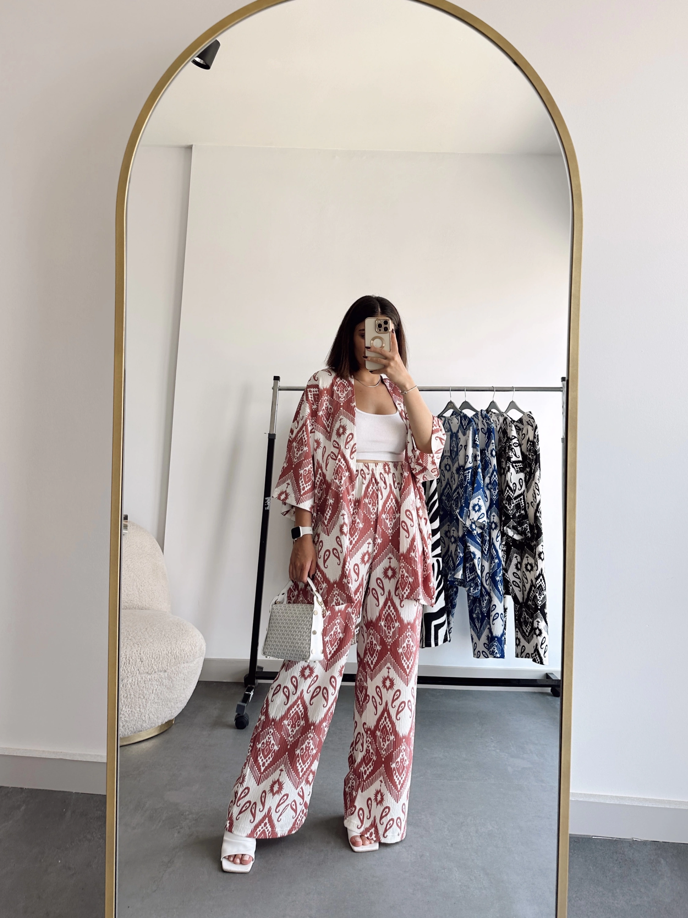 Pullaps Kimonolu Pantolonlu Etnik Desenli Gofre Takım Pudra