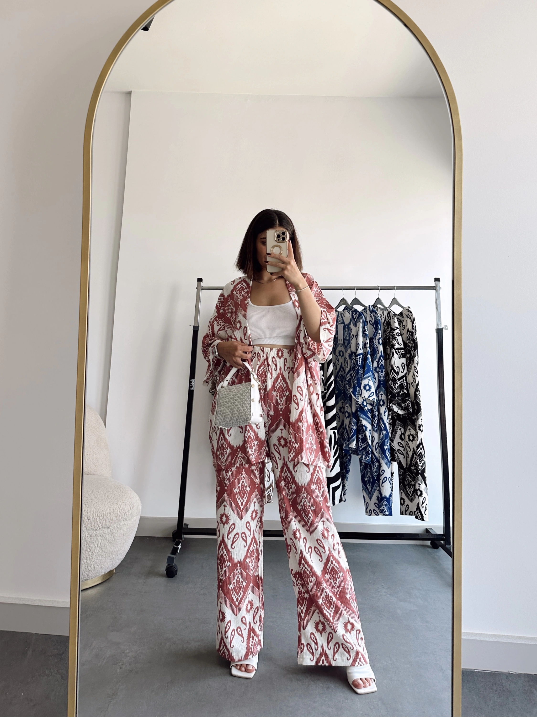 Pullaps Kimonolu Pantolonlu Etnik Desenli Gofre Takım Pudra