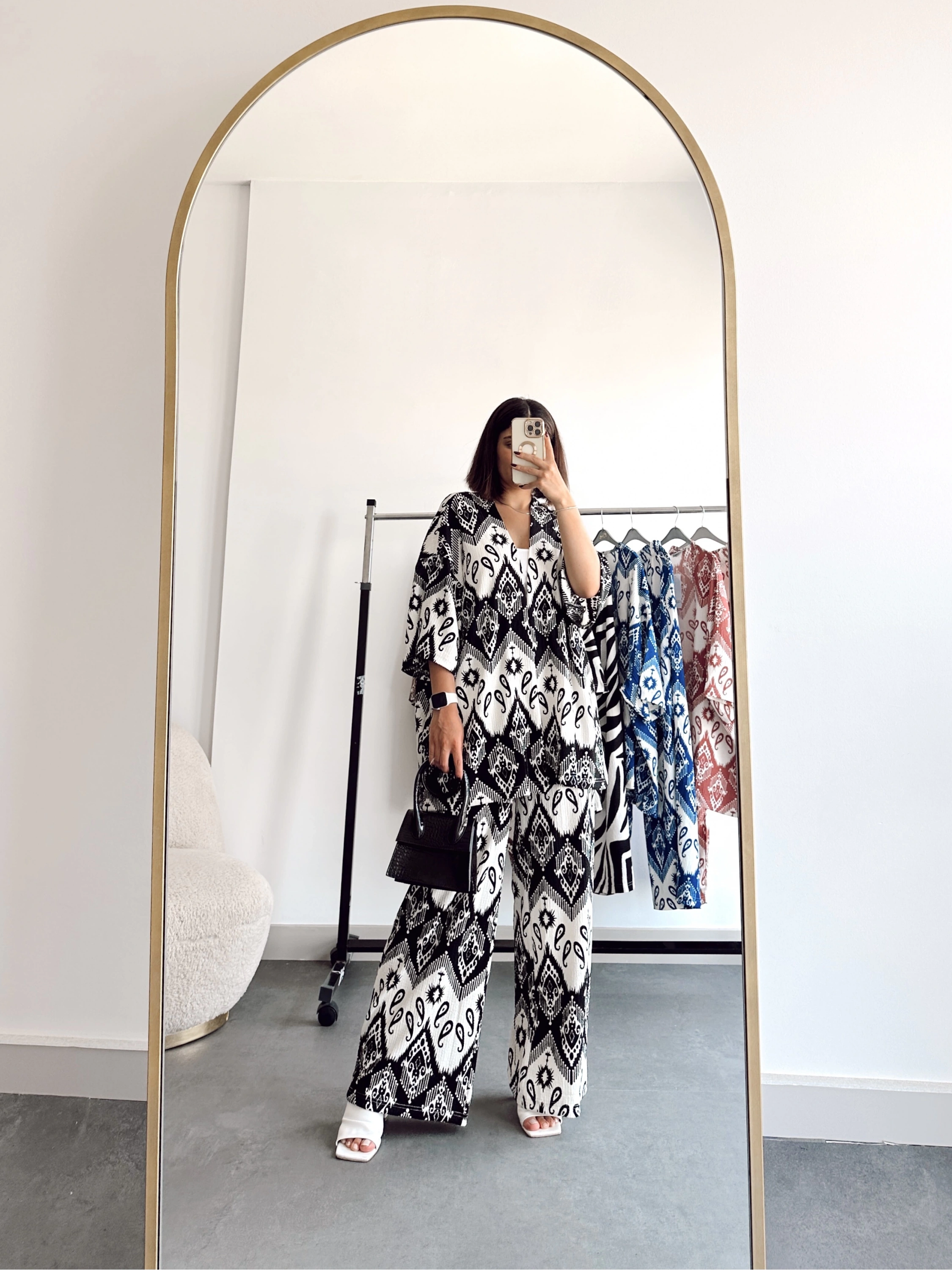 Pullaps Kimonolu Pantolonlu Etnik Desenli Gofre Takım Siyah