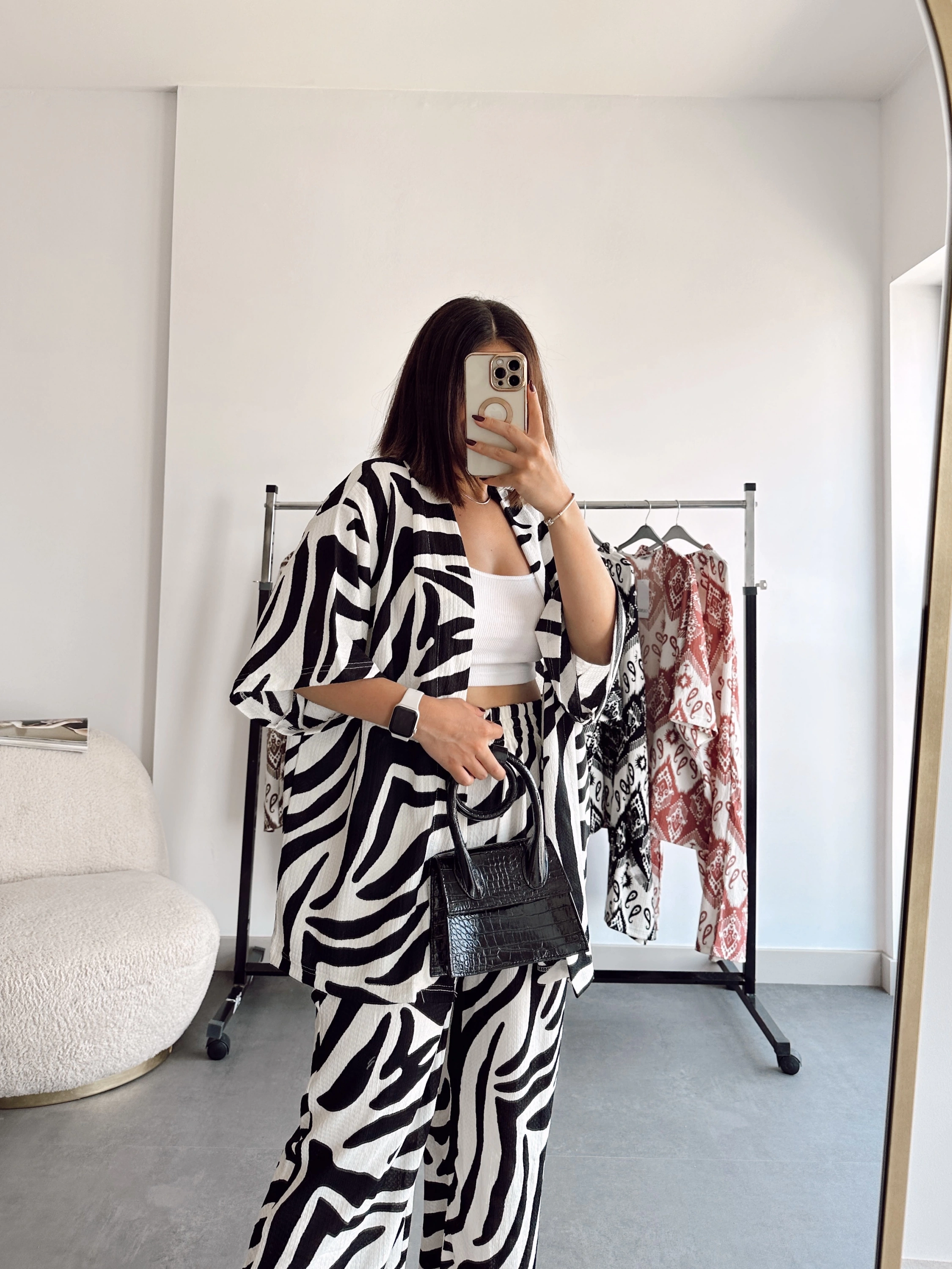 Pullaps Kimonolu Pantolonlu Zebra Desenli Gofre Takım