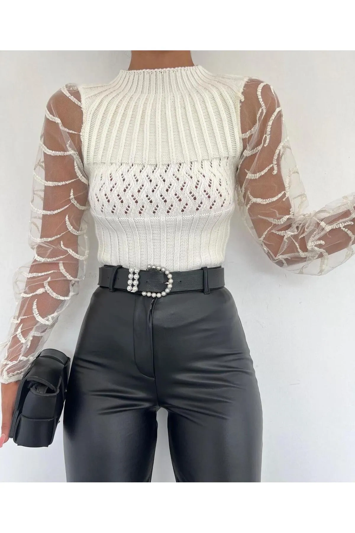 Pullaps Kol Tül Detaylı Bisiklet Yaka Triko Kazak Ekru