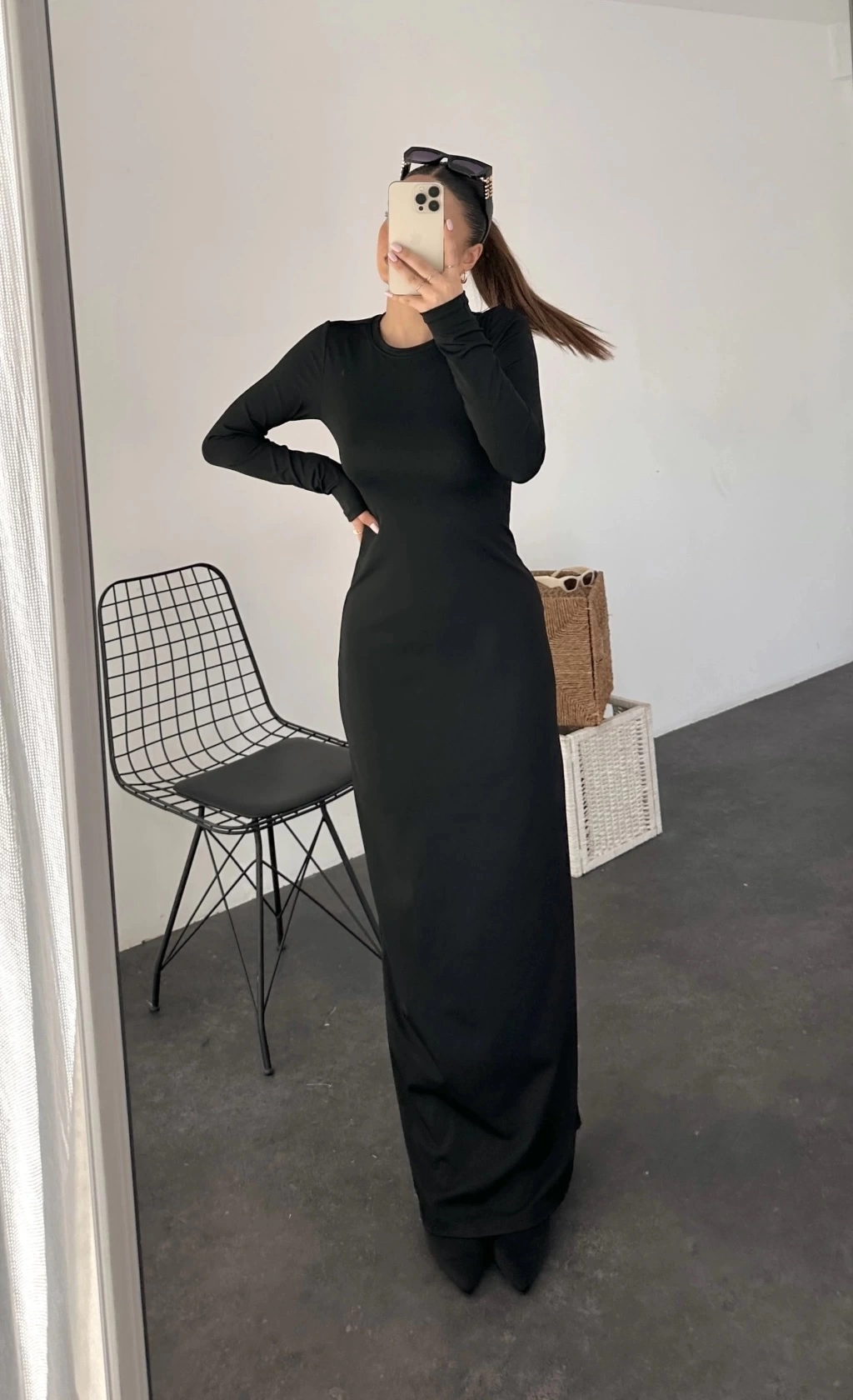 Pullaps Sıfır Yaka Uzun Kollu Düz Elbise Siyah