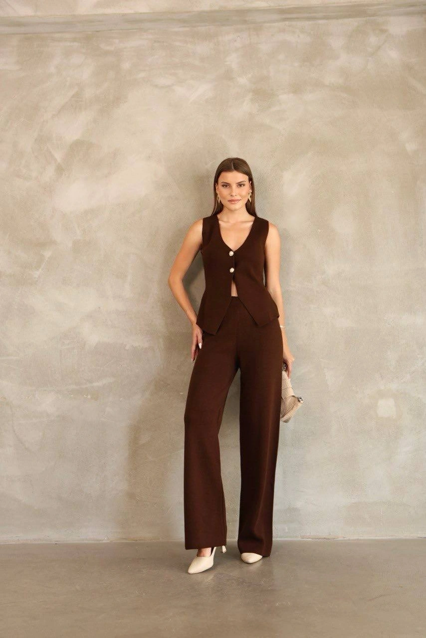 Pullaps Yelekli İki Düğmeli Triko Takım Kahve