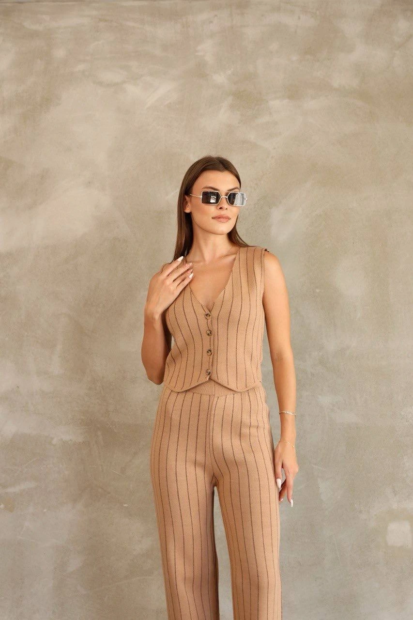 Pullaps Yelekli Çizgili Triko Takım Vizon