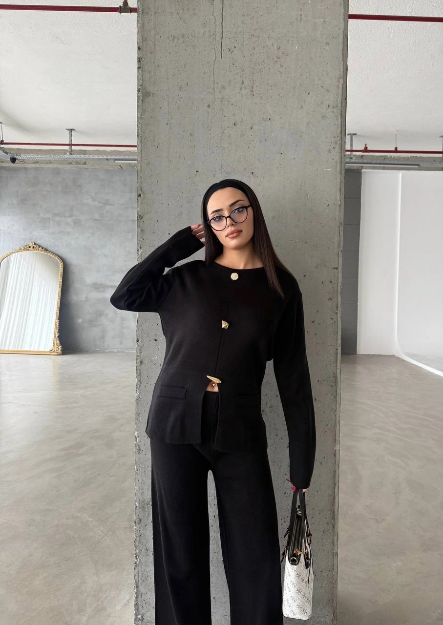 Pullaps Düğme Detaylı Triko Takım Siyah