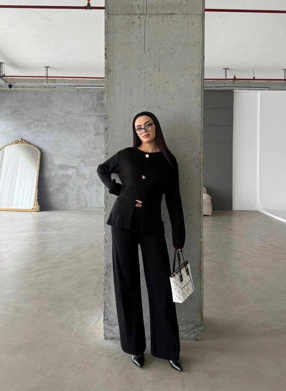 Pullaps Düğme Detaylı Triko Takım Siyah