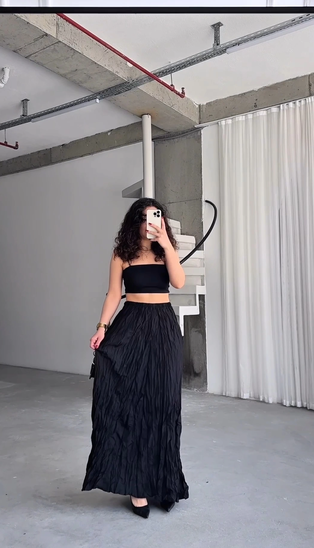 Pullaps Yüksek Bel Kıraçlı Kırışık Etek Siyah