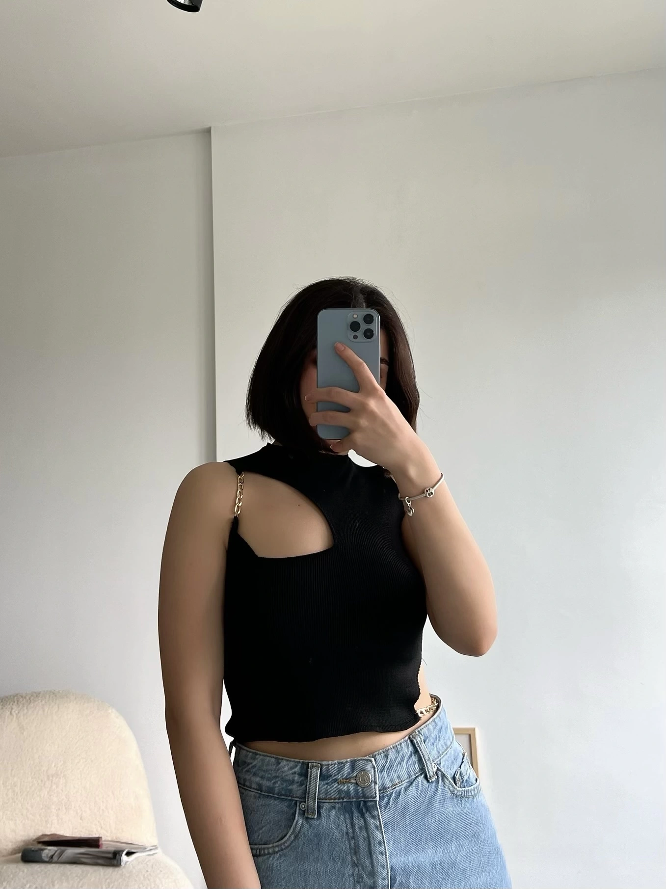 Pullaps Zincir Detaylı Triko Crop Siyah