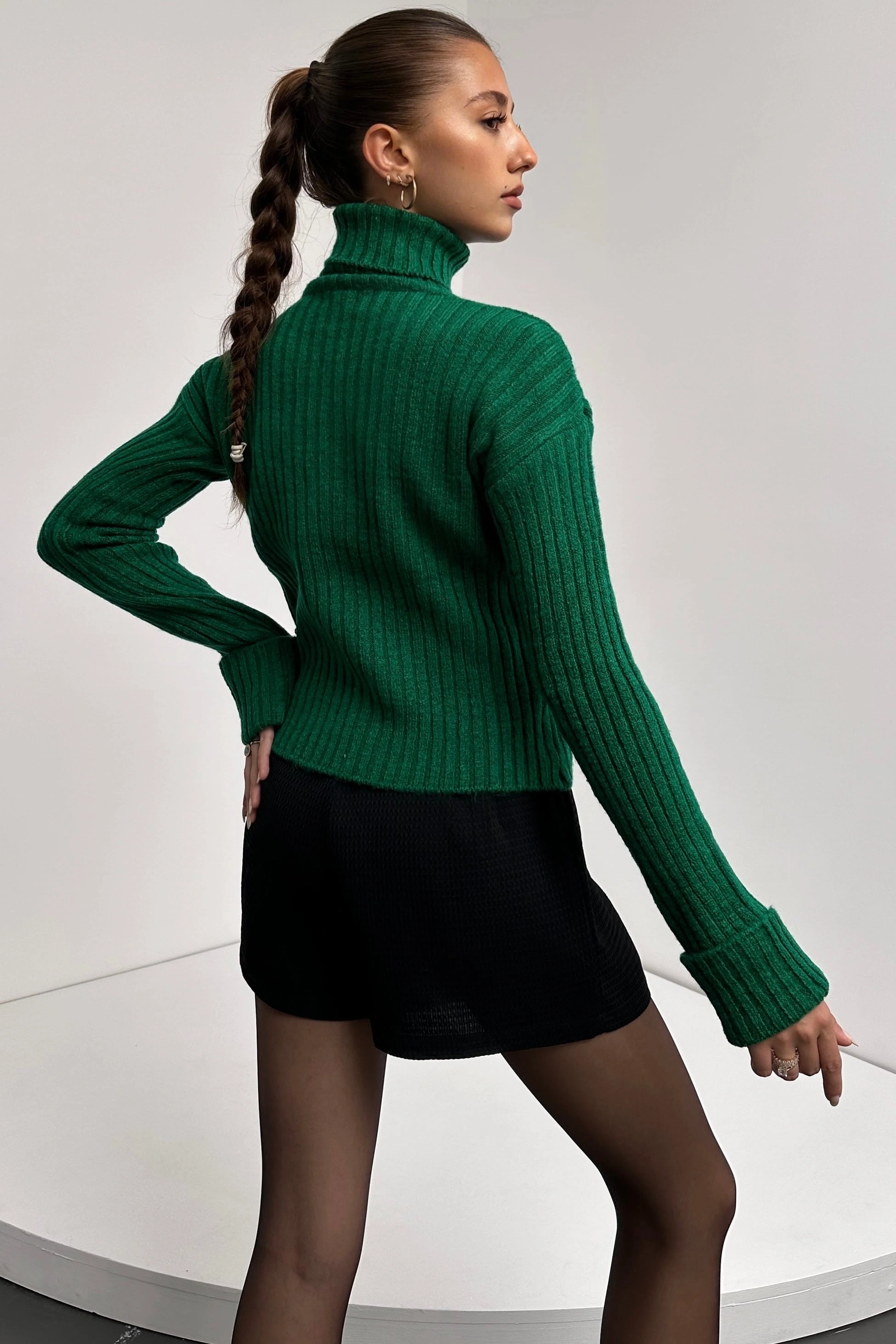 Şerit Desenli Dokulu Boğazlı Triko Kazak