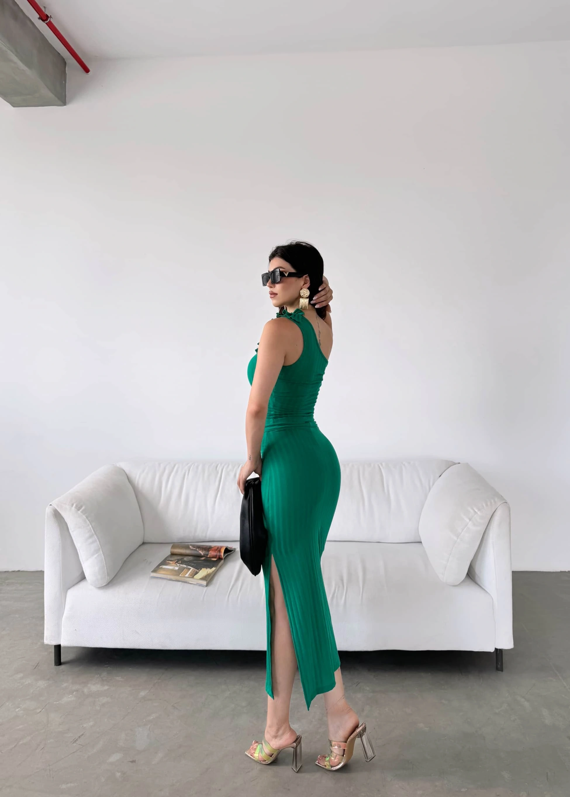 Tek Omuz Fırfır Detaylı Etek Ve Bluz Alt Üst Takım