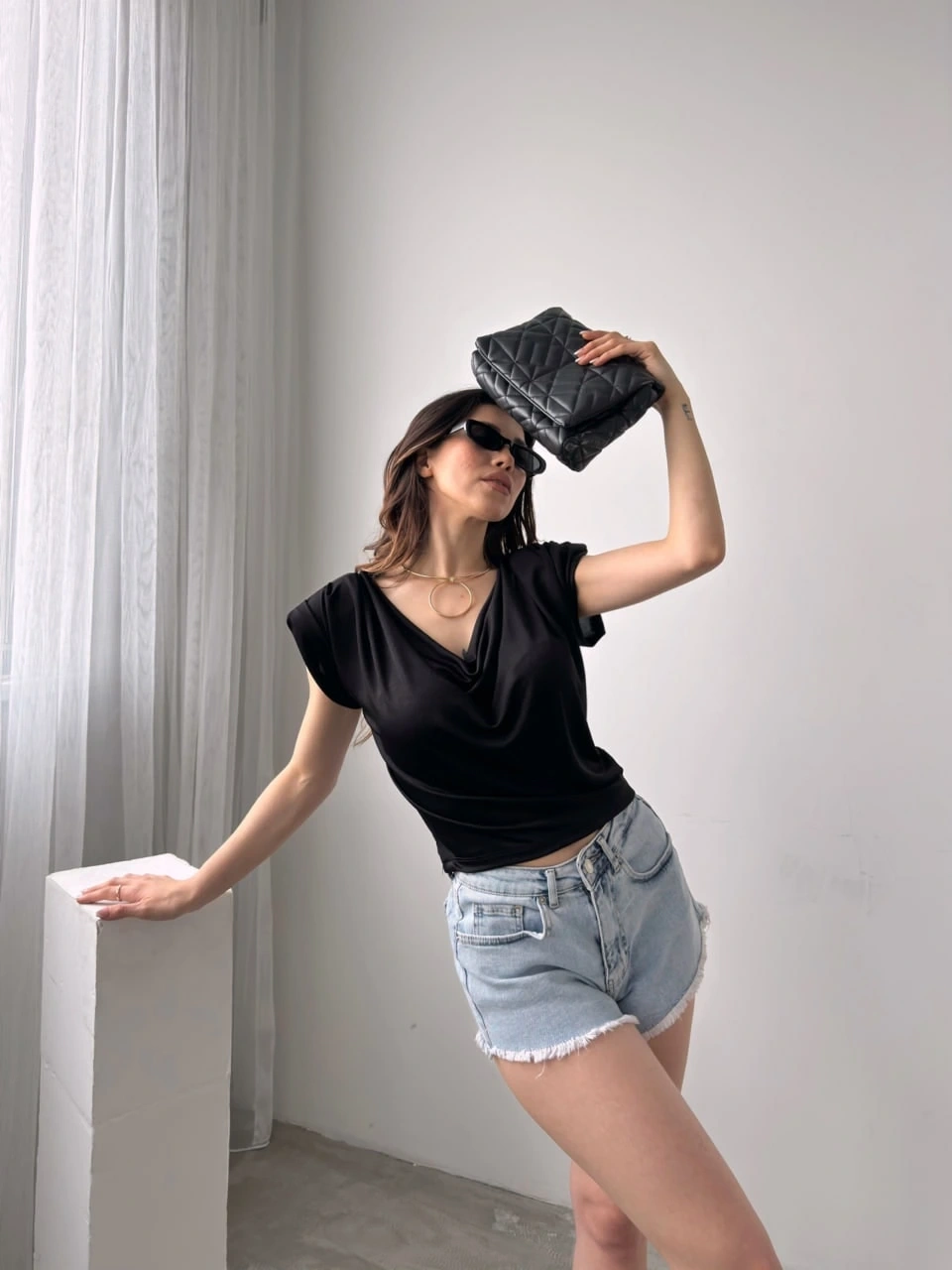 Vatkalı Degaje Yaka Buzzy Bluz