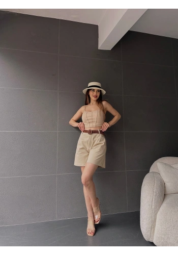 Beli Kemerli Geniş Paçalı Mom Şort