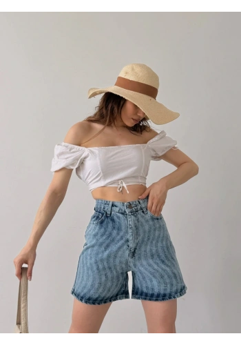 Paçası Püsküllü Desenli Denim Şort