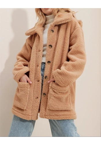 Pullaps Çift Cepli Önü Düğmeli Oversize Peluş Ceket Camel