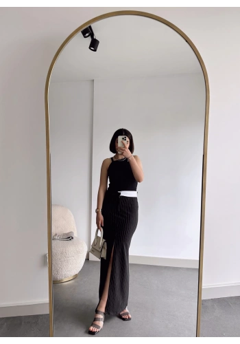 Pullaps Çizgili Ön Yırtmaçlı Etek Siyah