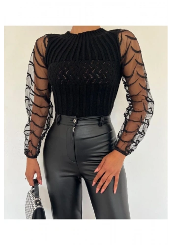 Pullaps Kol Tül Detaylı Bisiklet Yaka Triko Kazak Siyah