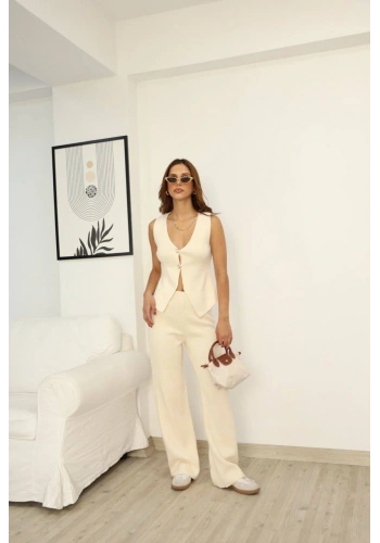 Pullaps Yelekli İki Düğmeli Triko Takım Ekru