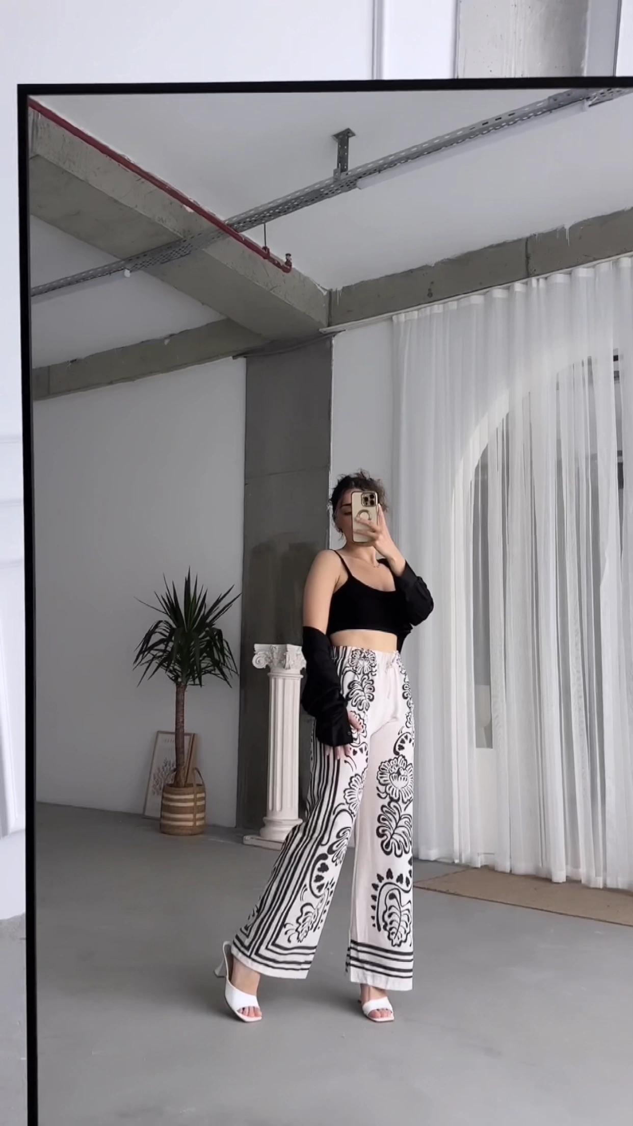 Pullaps Beli Lastikli Desenli Keten Pantolon