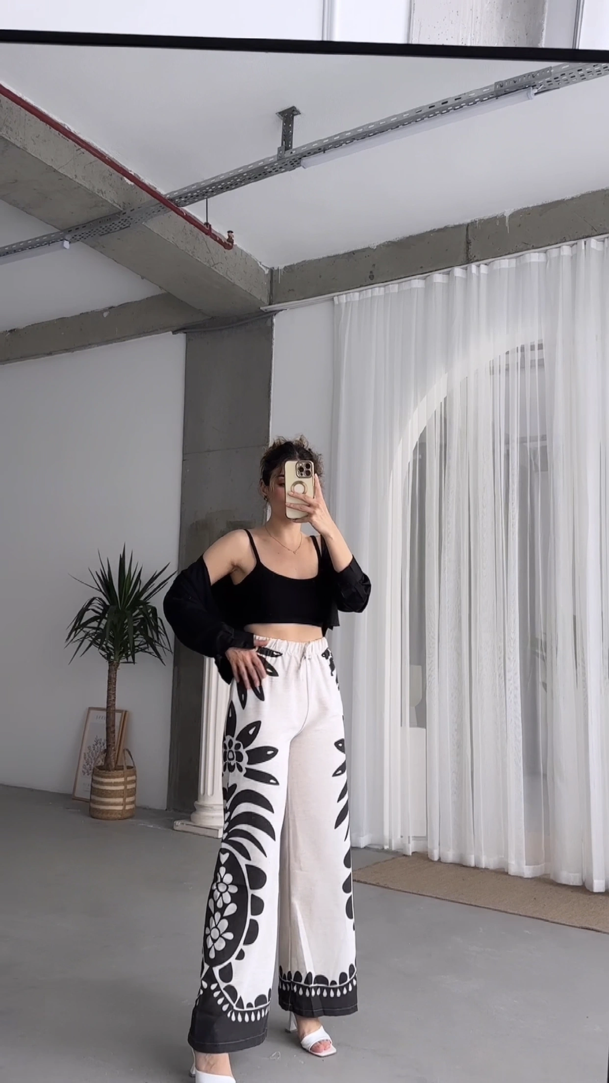 Pullaps Beli Lastikli Desenli Keten Pantolon