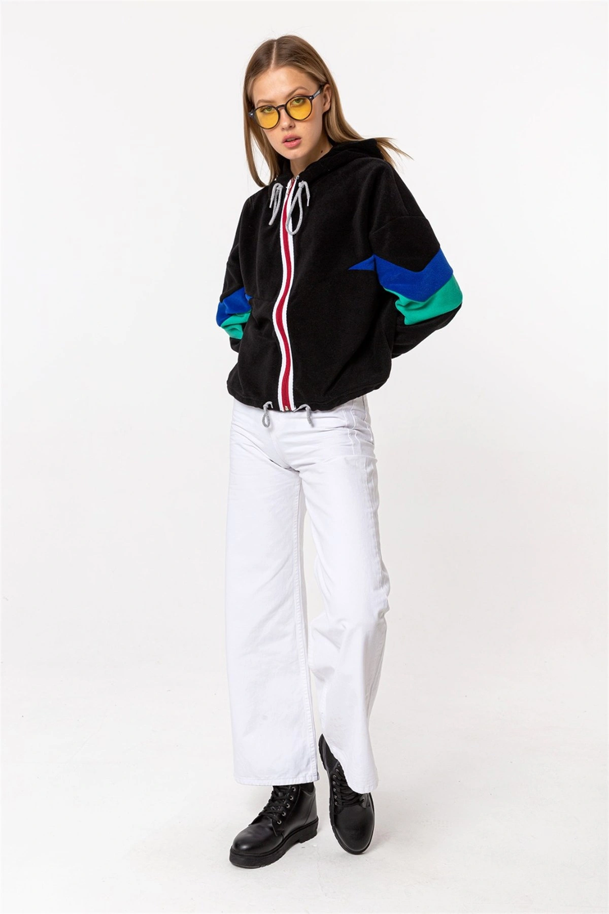 Kadın Siyah Fermuarlı Kapüşonlu Polar Sweatshirt