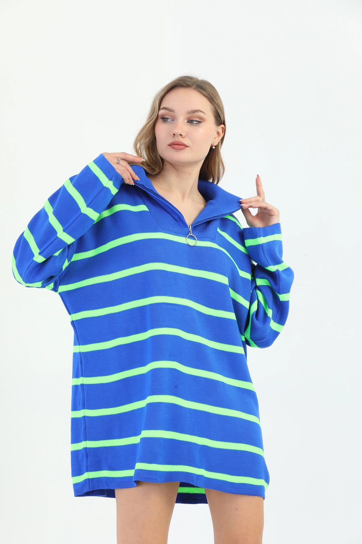 Pullaps Kadın Çizgili Fermuarlı Oversize Triko