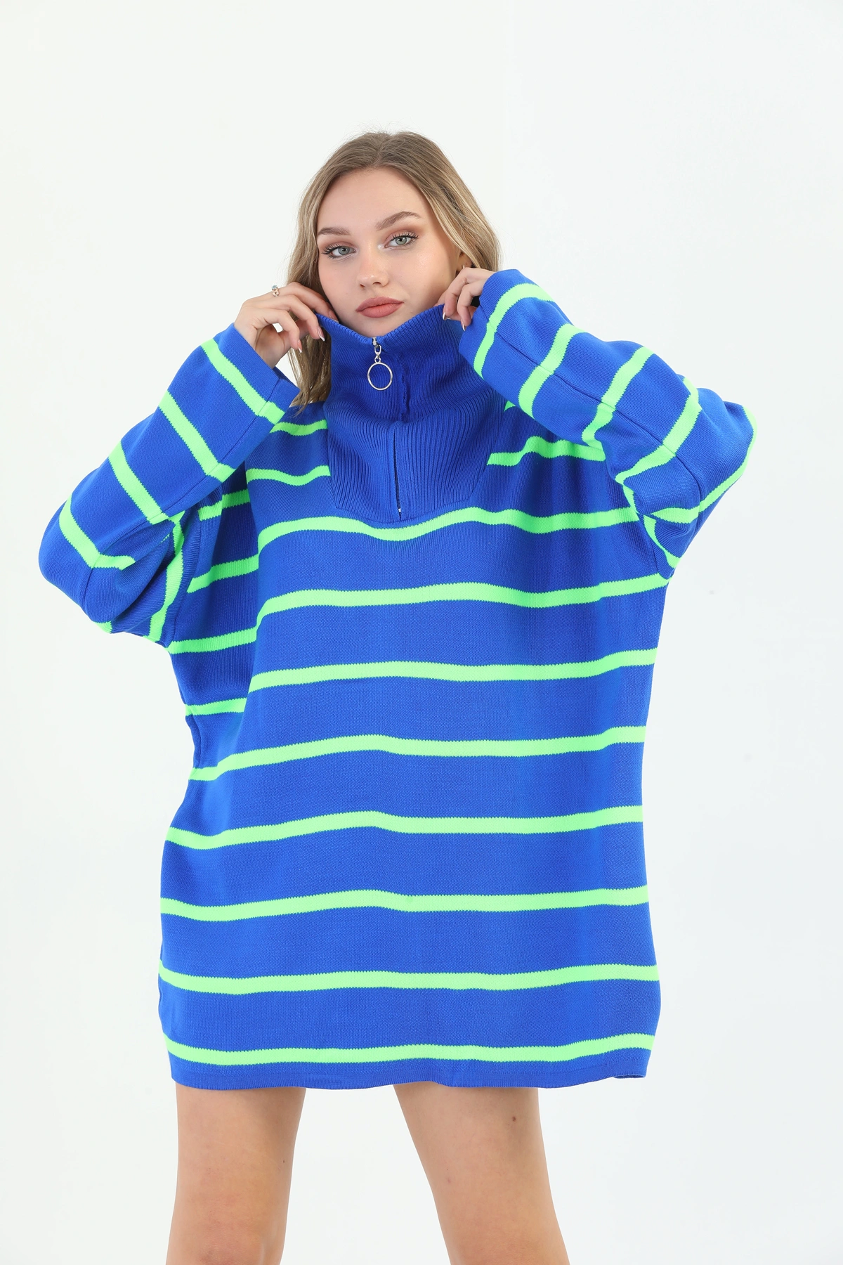 Pullaps Kadın Çizgili Fermuarlı Oversize Triko