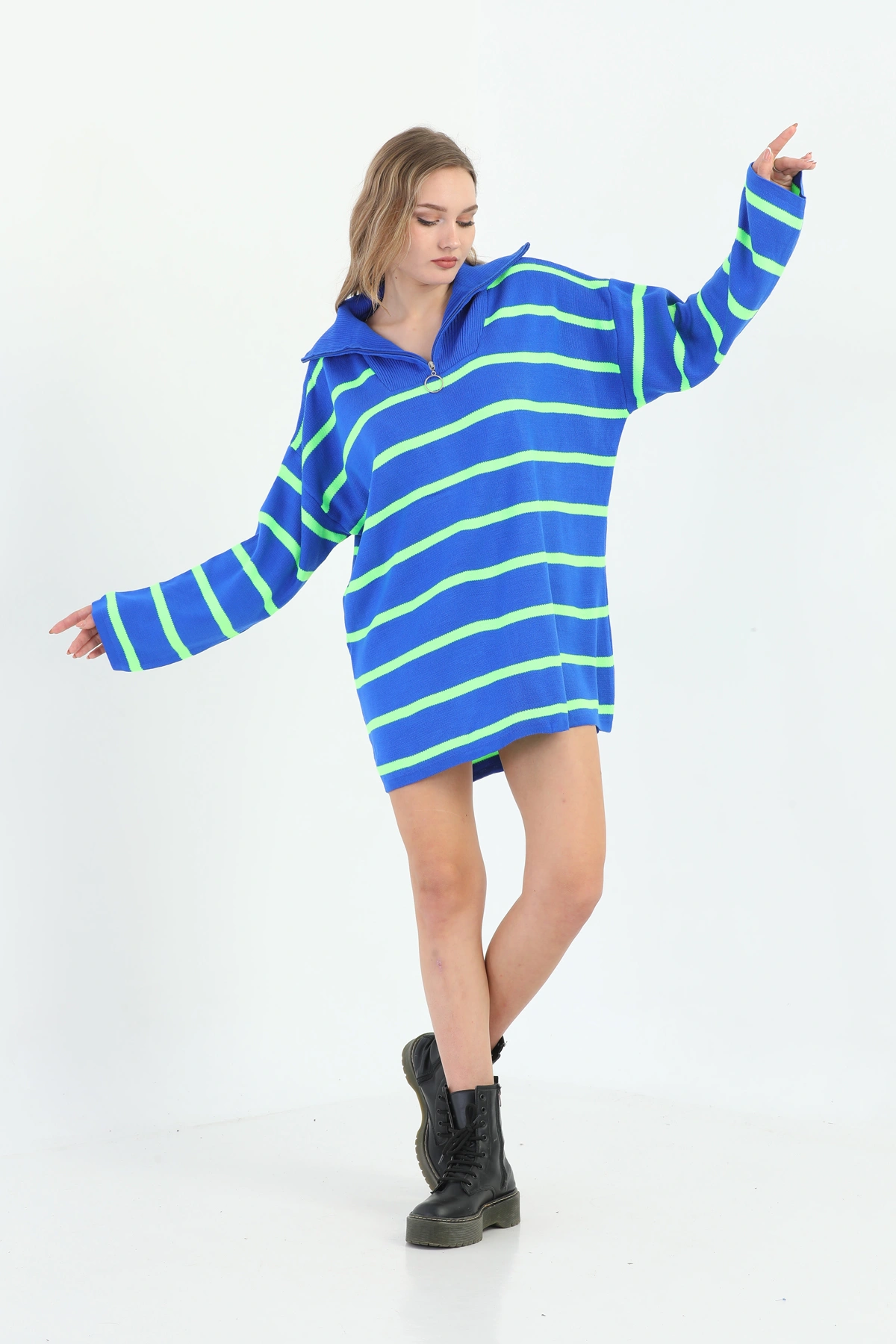 Pullaps Kadın Çizgili Fermuarlı Oversize Triko