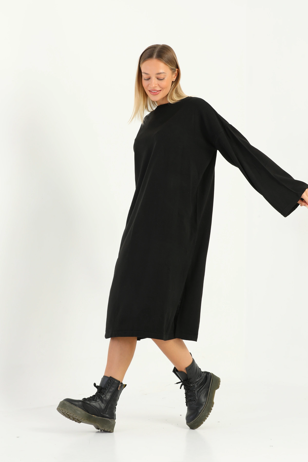 Kadın Oversize Salaş Triko Elbise