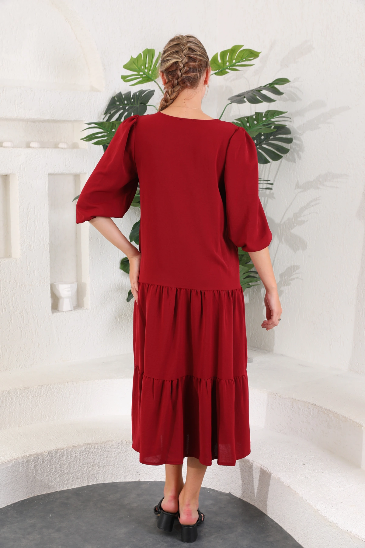 V yaka Önden Düğmeli Elbise