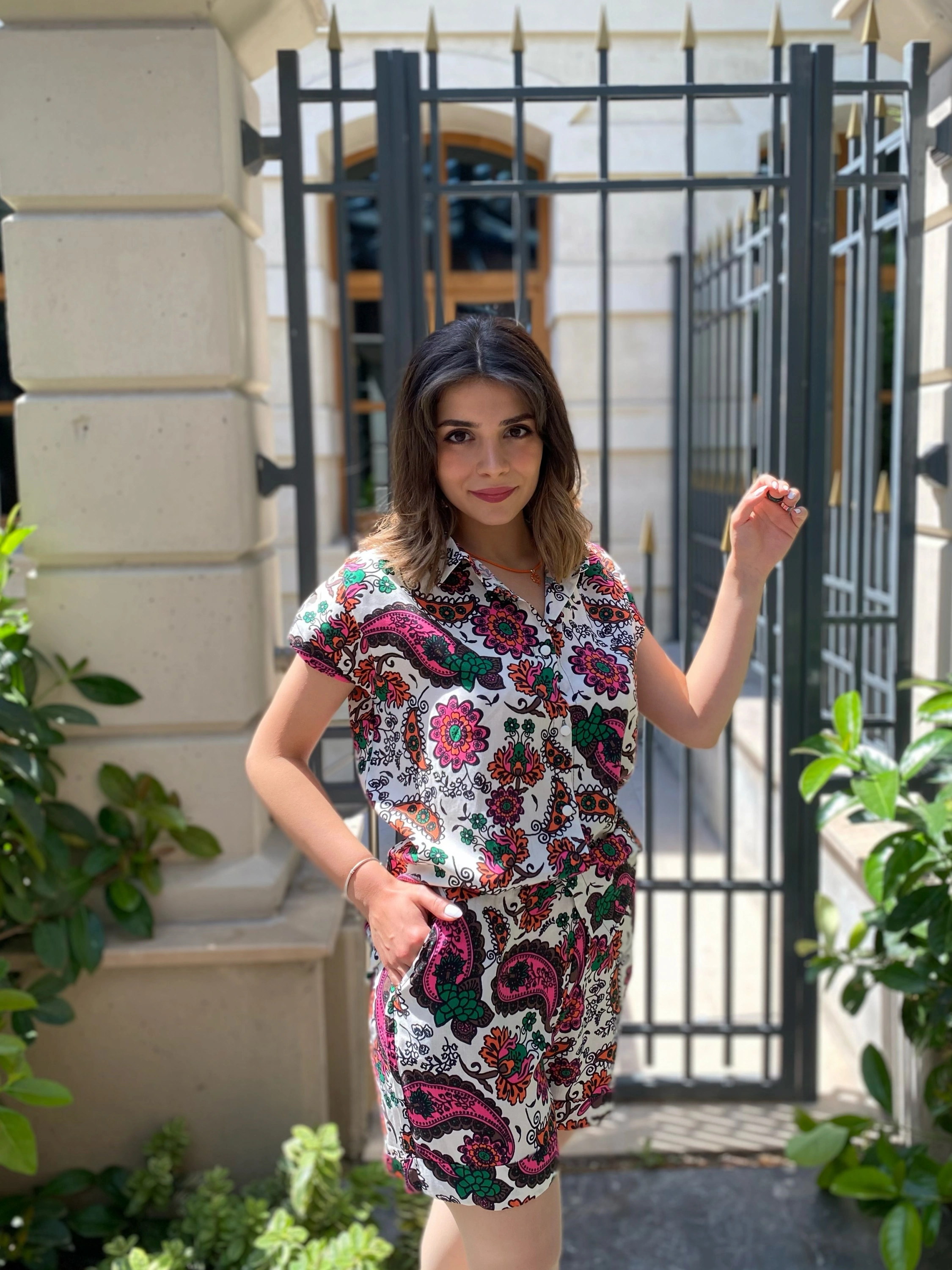 Şortlu çiçekli takım