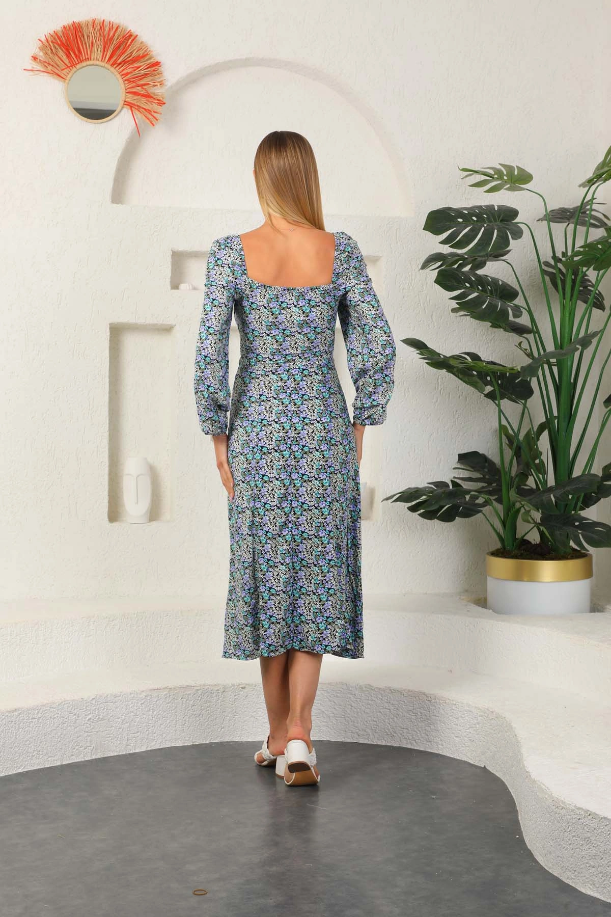 PULLAPS Ön yırtmaçlı çiçekli uzun kol elbise