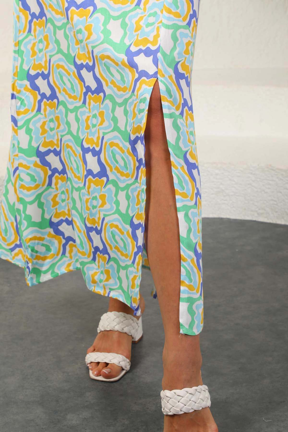 PULLAPS Askılı arkası drapeli desenli elbise