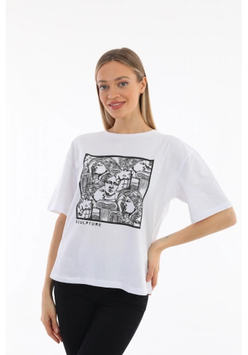 Beyaz baskılı oversize tşhirt