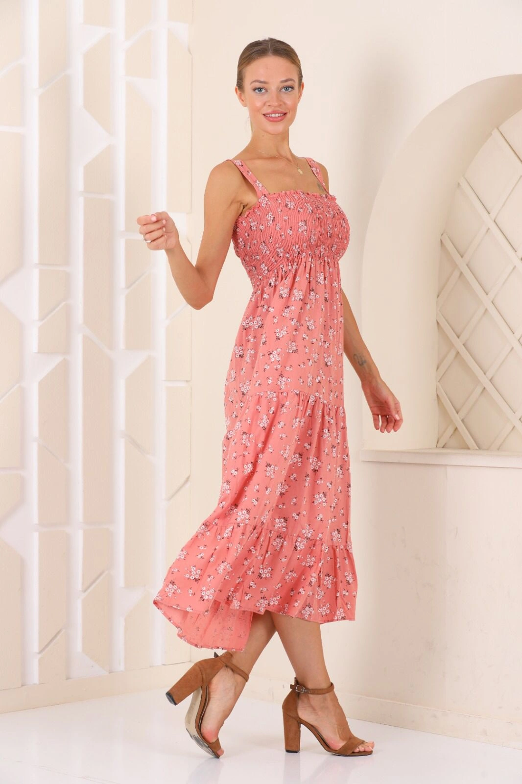 Pullaps Çiçekli Elbise