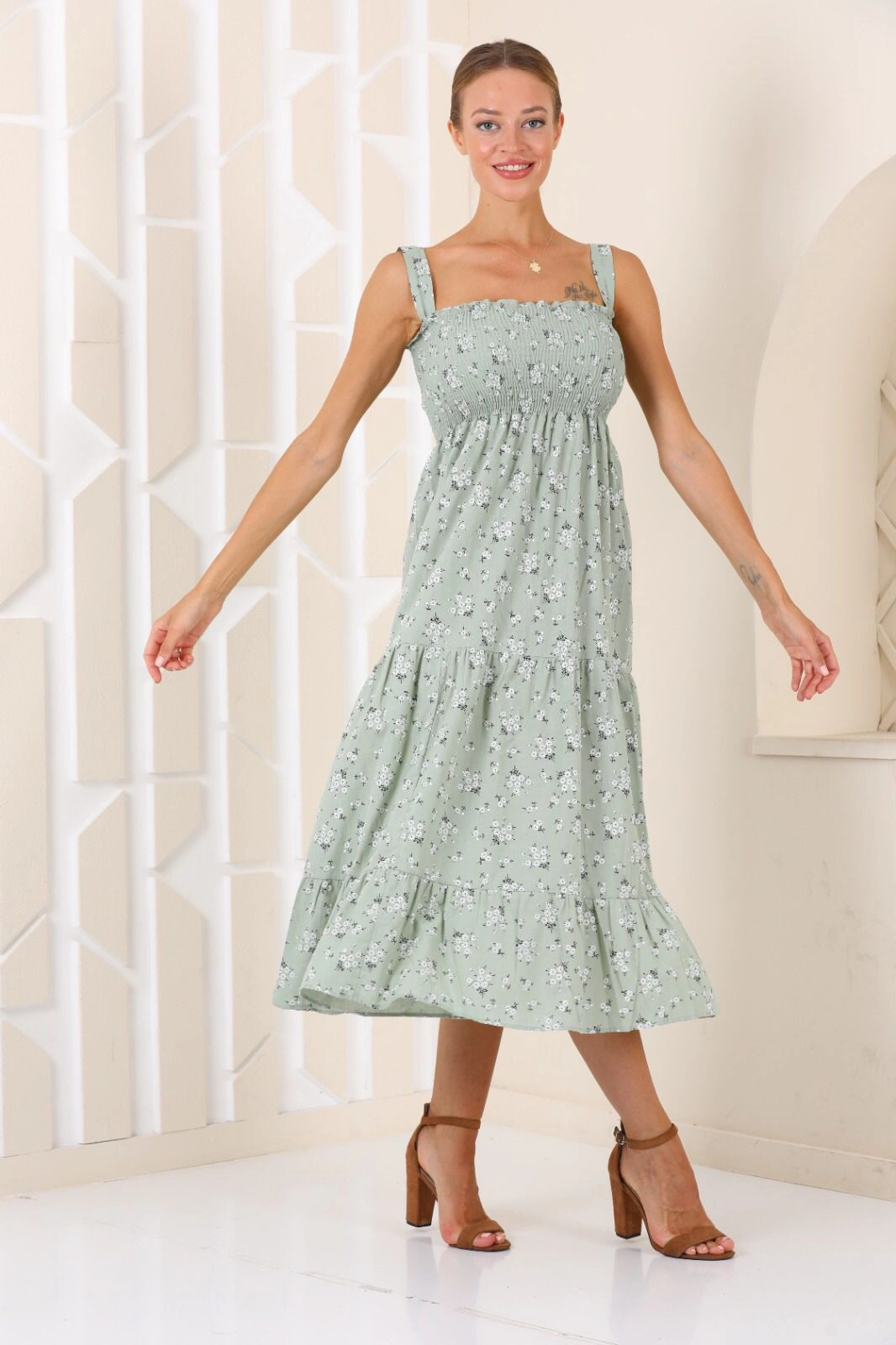 Pullaps Çiçekli Elbise