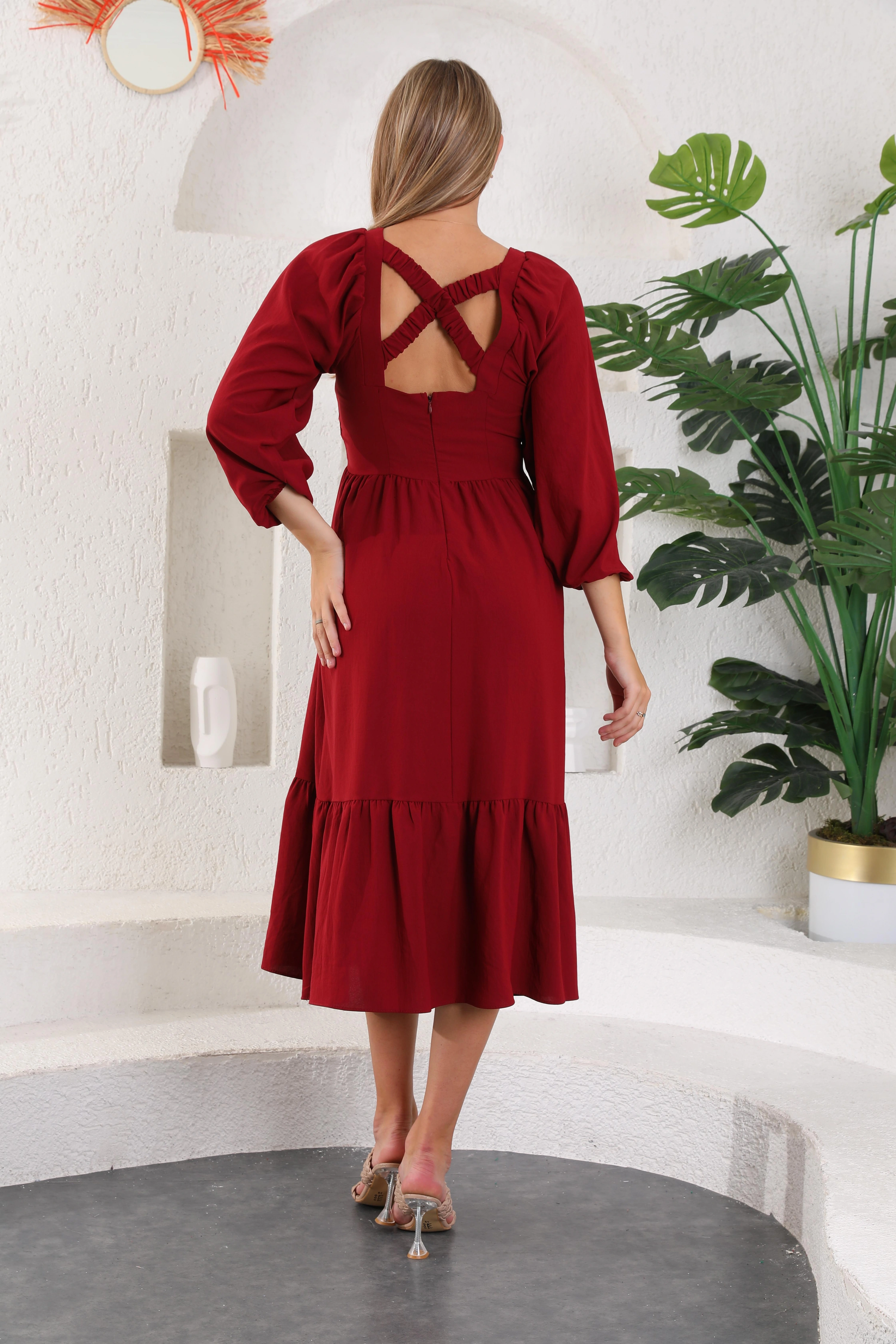 Arkası Çapraz Lastikli Elbise