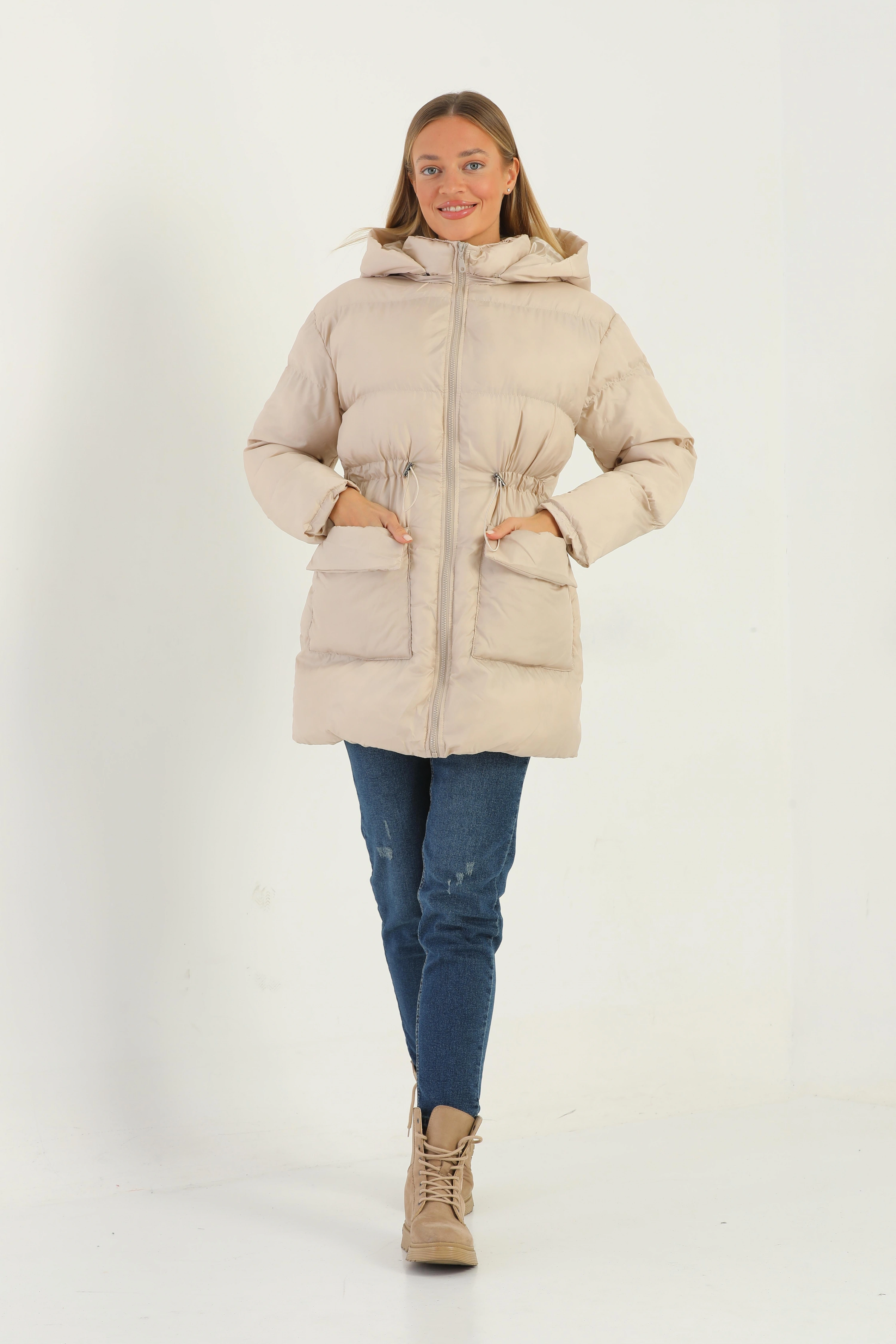 Kadın Kapşonlu Fermuarlı Şişme Mont Krem