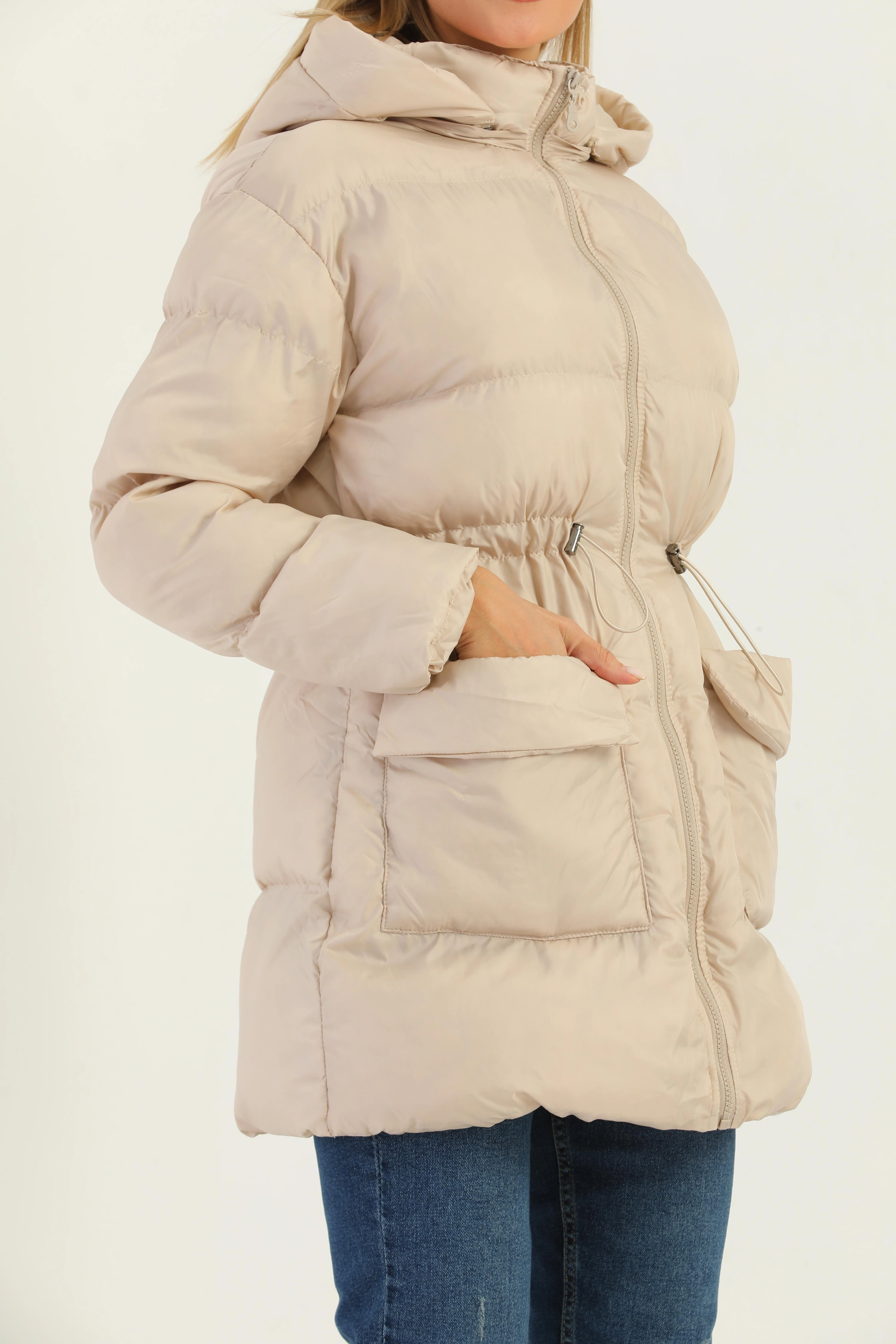 Kadın Kapşonlu Fermuarlı Şişme Mont Krem