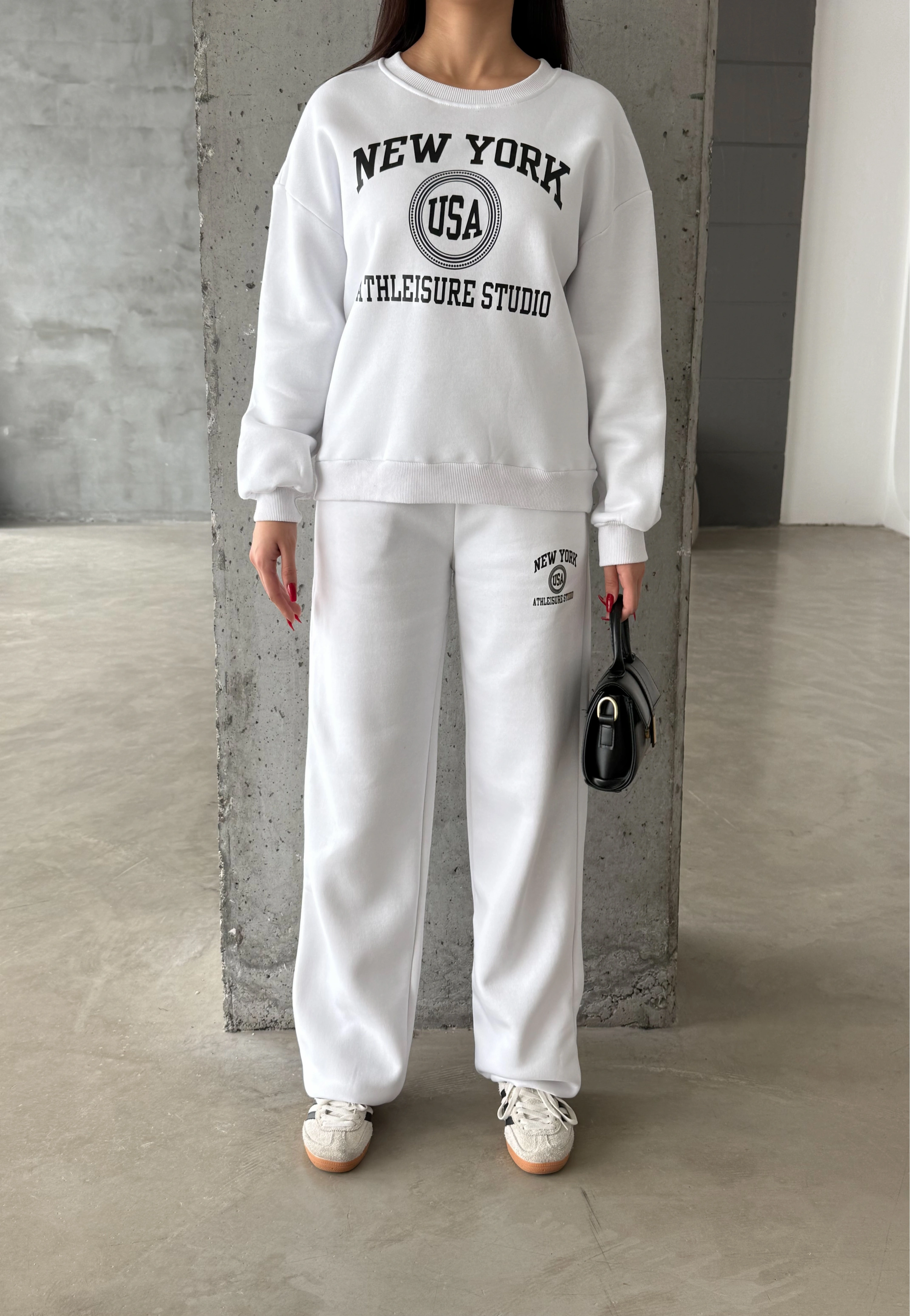 Pullaps Baskılı Şardonlu Üç İplik Takım Ekru