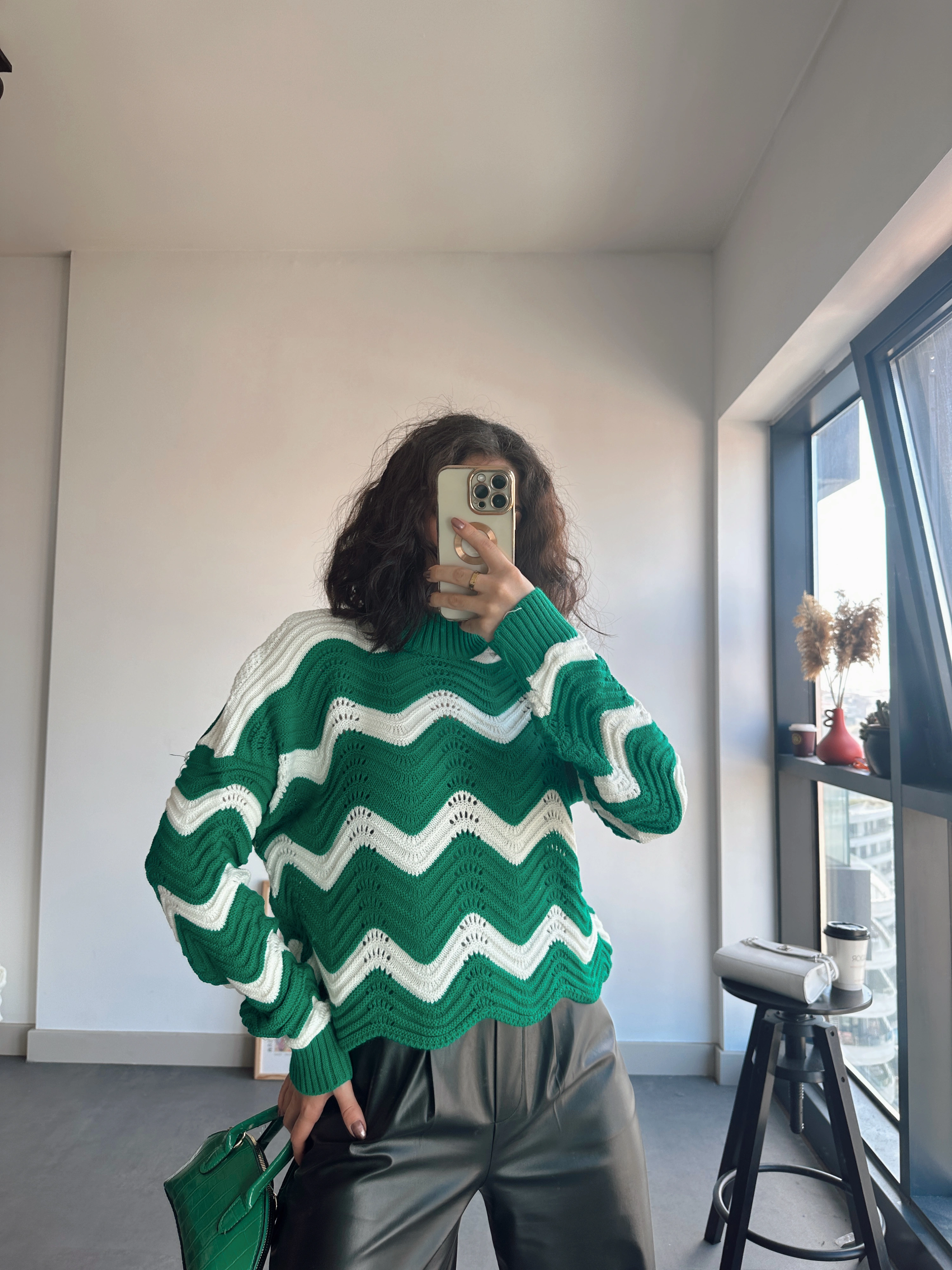 Pullaps Zikzak Çizgili Desenli Triko Kazak Yeşil