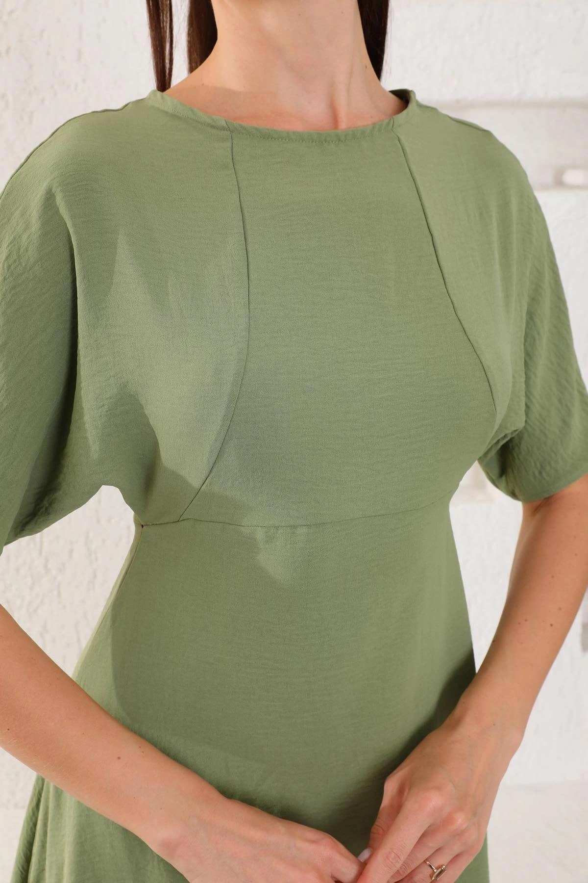 Zincir Detaylı Ayrobin Elbise