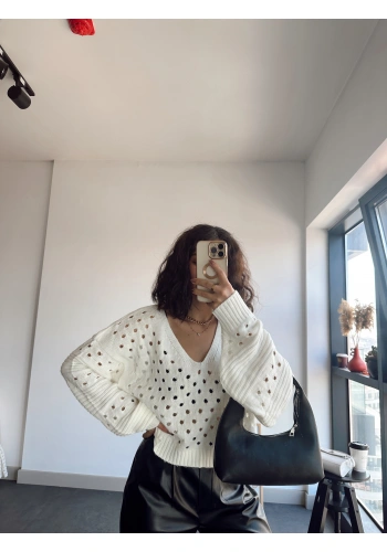 Pullaps V Yaka Delikli Triko Ekru