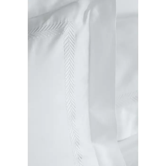 İssimo Chevron 300 TC (120 Tel) Pamuk Saten Nevresim Takımı Çift Kişilik