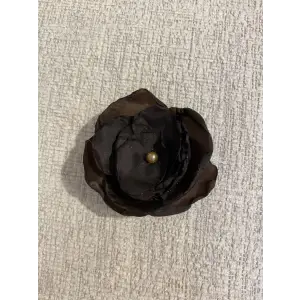 Anlar Home Kahverengi Yaka Gülü